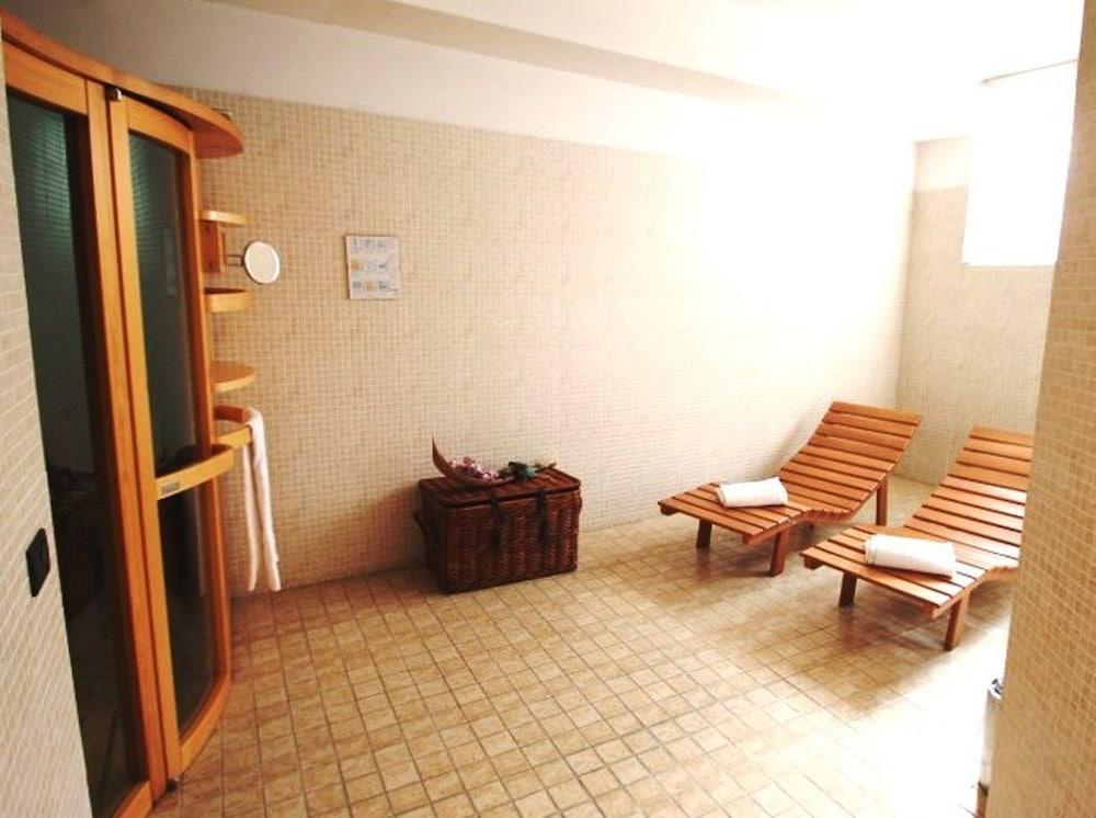 Mh Hotel Piacenza Fiera מראה חיצוני תמונה