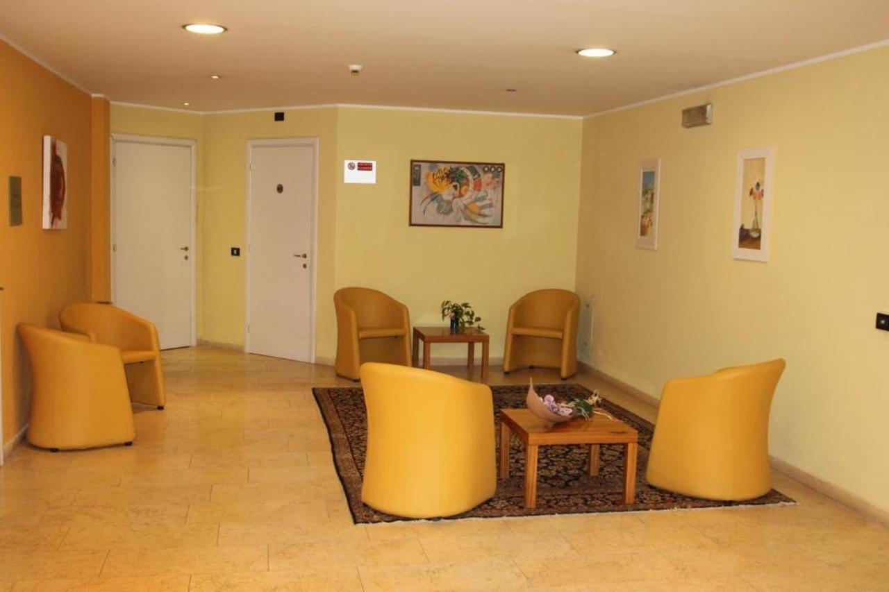 Mh Hotel Piacenza Fiera מראה חיצוני תמונה