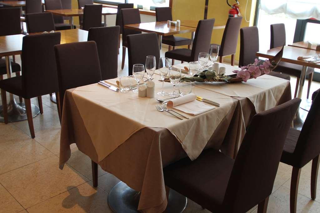 Mh Hotel Piacenza Fiera מסעדה תמונה